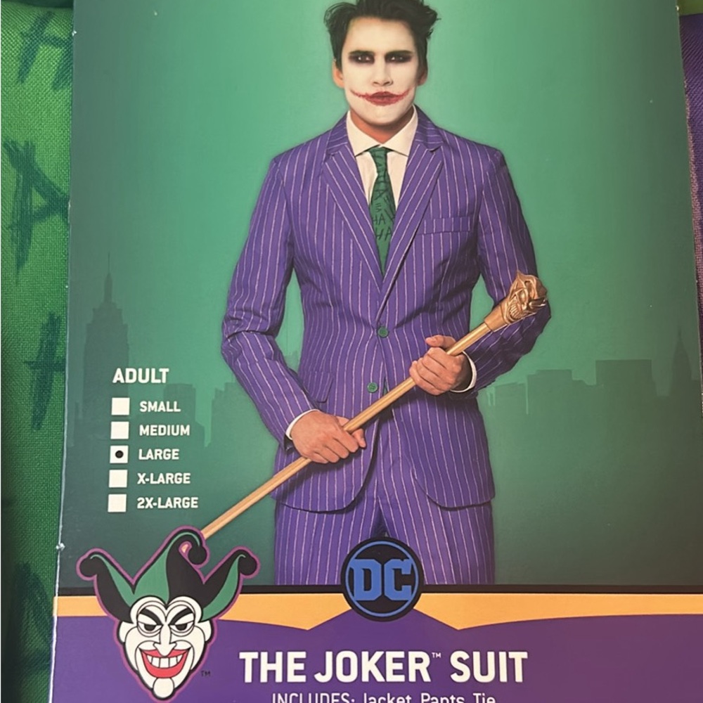 Men’s joker costume